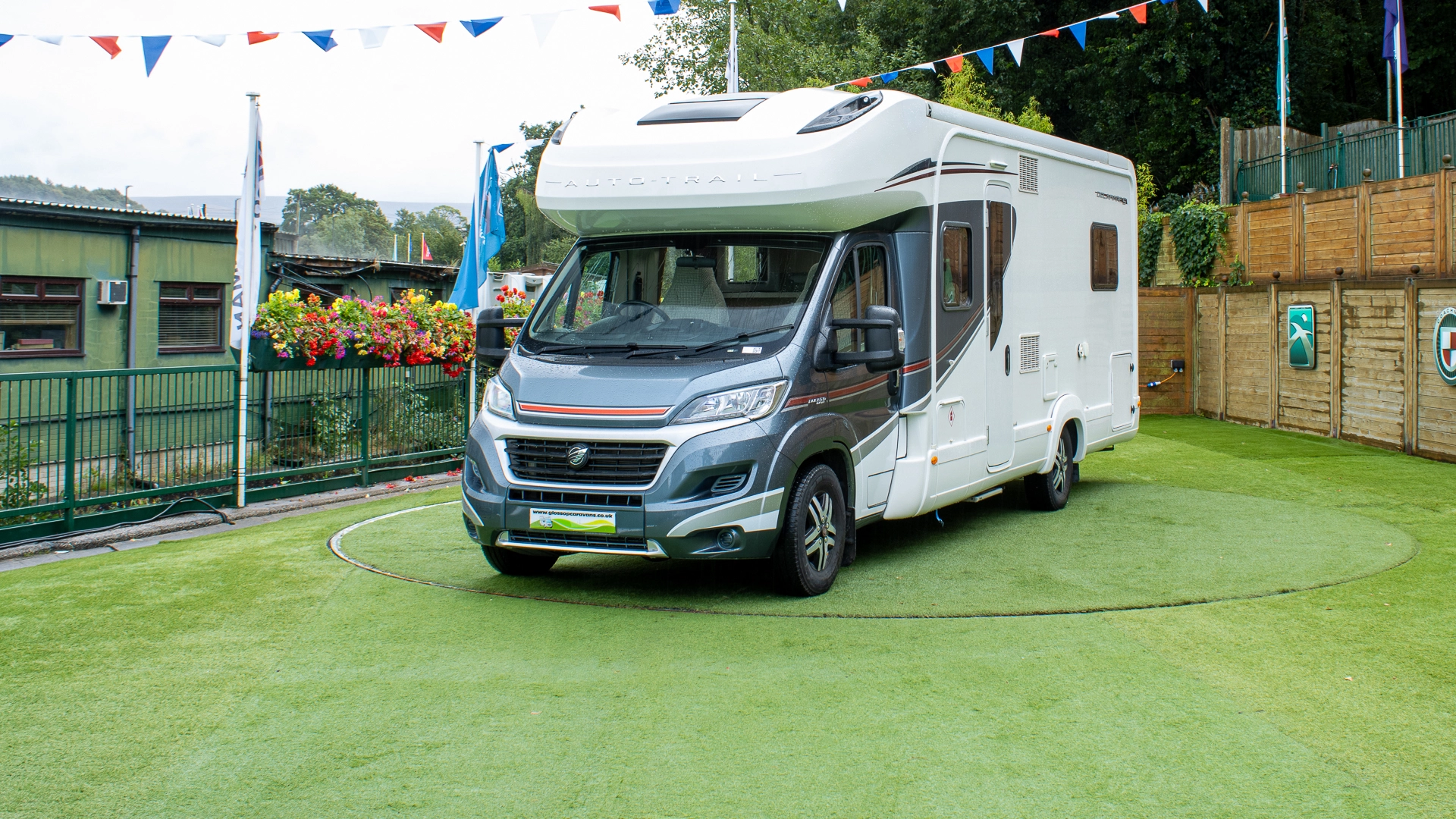 Caravan Image