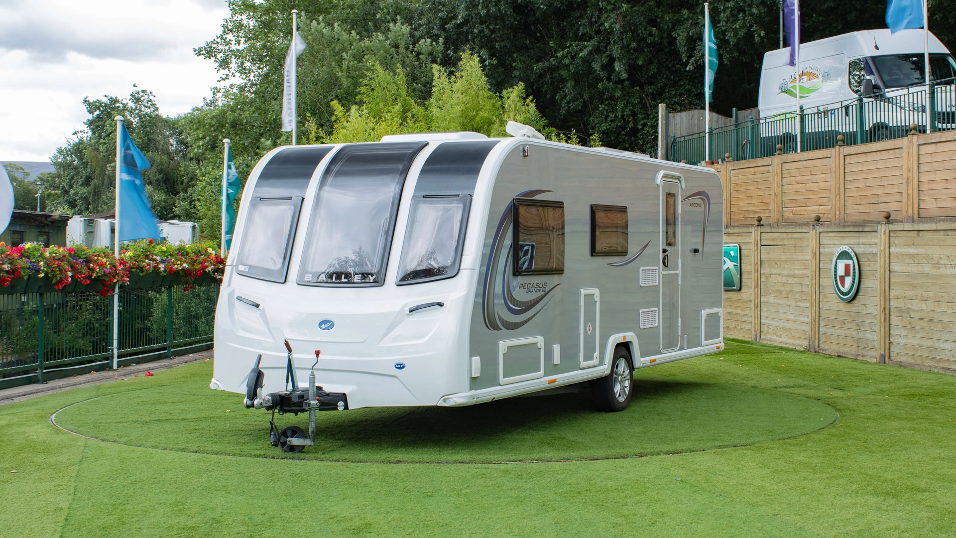 Caravan Image