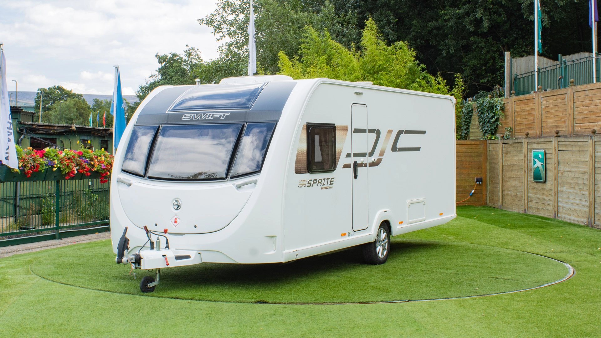 Caravan Image