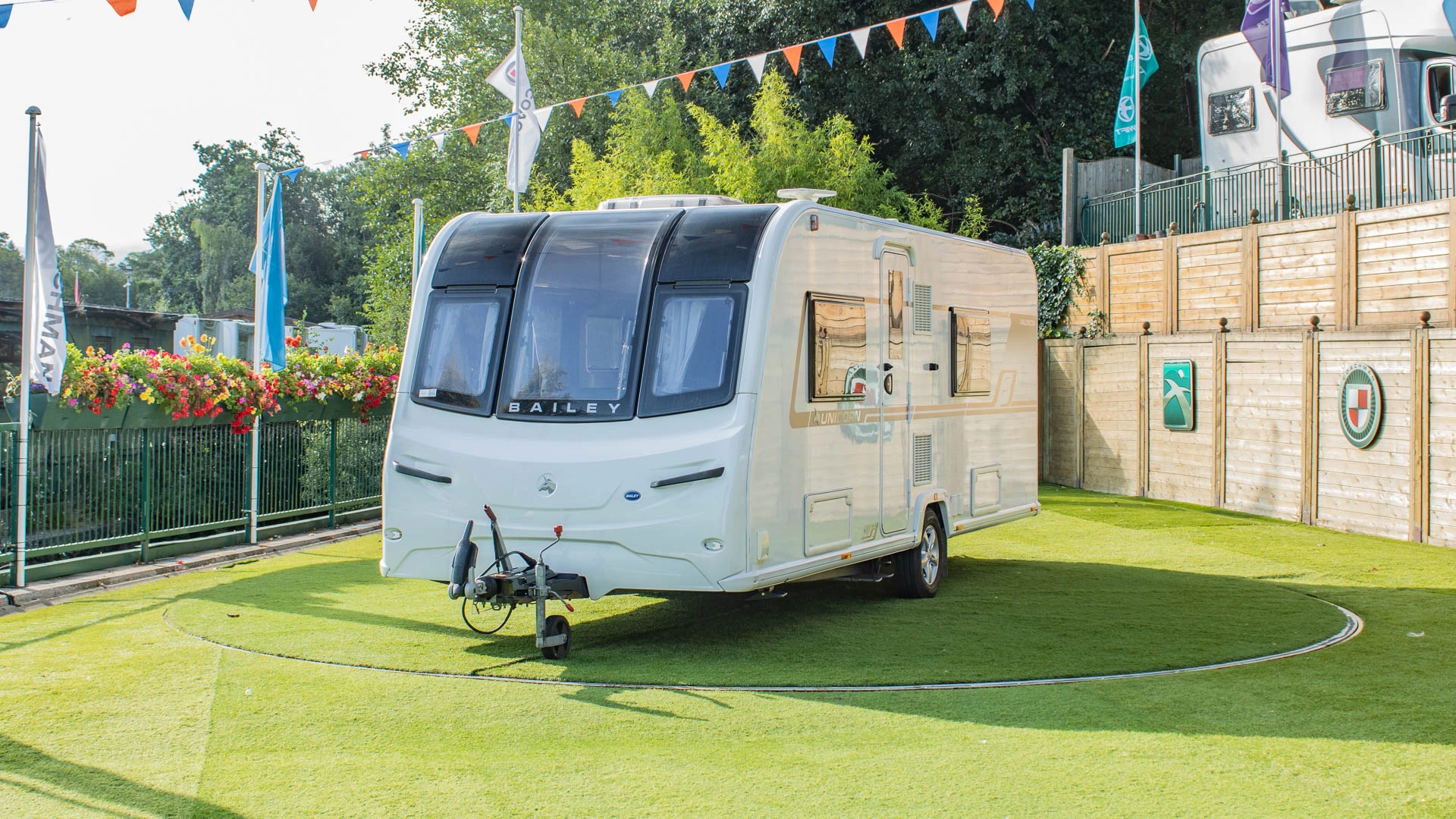 Caravan Image